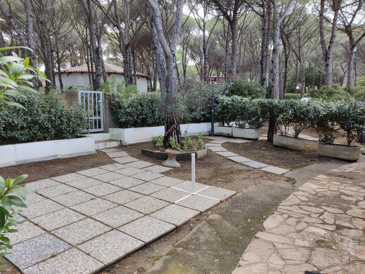 Rotonda Sul Mare Villa Будони Екстериор снимка